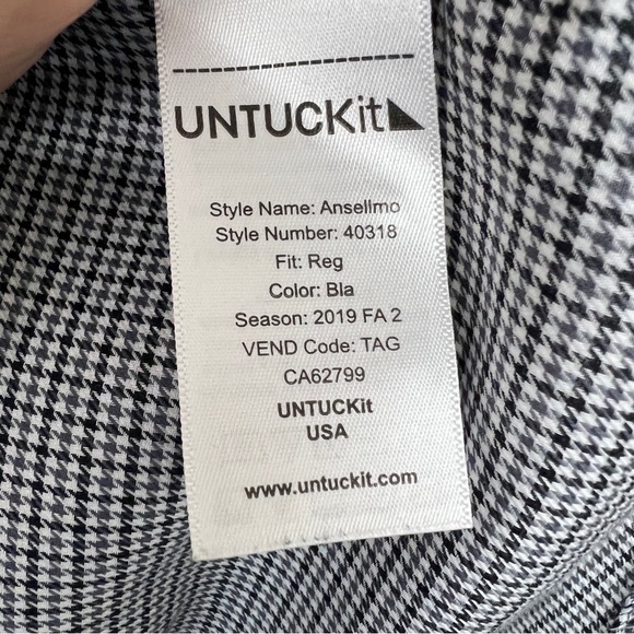 Untuckit Ansellmo Houndstooth Button Up Shirt - Picture 5 of 6